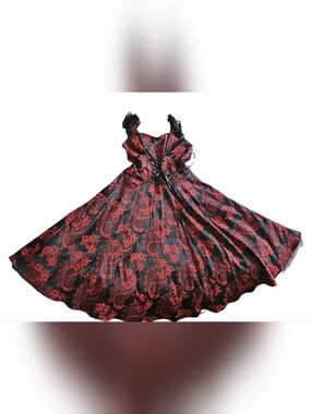 Hot Topic | Dresses | Floral Insectspider Printed Dress Hot Topic | Poshmark
